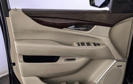 Cadillac Escalade IV, 2015 год, 4 500 000 рублей, 6 фотография