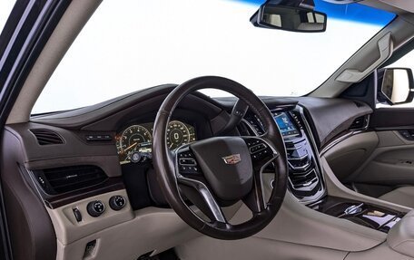 Cadillac Escalade IV, 2015 год, 4 500 000 рублей, 9 фотография