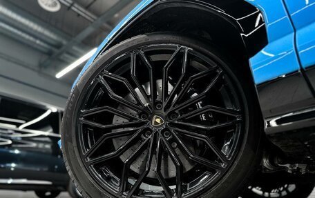 Lamborghini Urus I, 2025 год, 46 000 000 рублей, 9 фотография