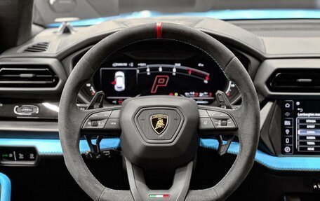 Lamborghini Urus I, 2025 год, 46 000 000 рублей, 17 фотография