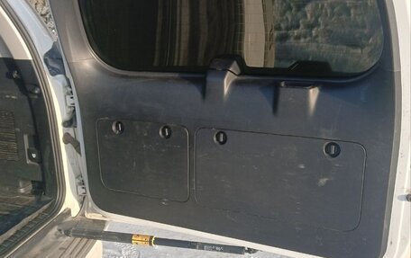 Toyota Land Cruiser Prado 150 рестайлинг 2, 2021 год, 5 400 000 рублей, 12 фотография