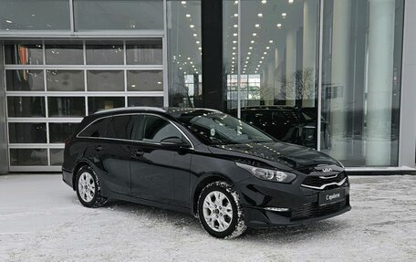 KIA cee'd III, 2022 год, 2 365 000 рублей, 4 фотография