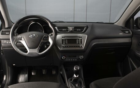 KIA Rio III рестайлинг, 2017 год, 1 040 000 рублей, 5 фотография