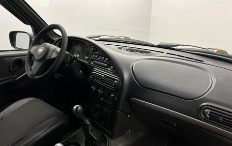 Chevrolet Niva I рестайлинг, 2011 год, 335 000 рублей, 8 фотография