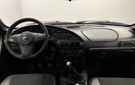 Chevrolet Niva I рестайлинг, 2011 год, 335 000 рублей, 9 фотография