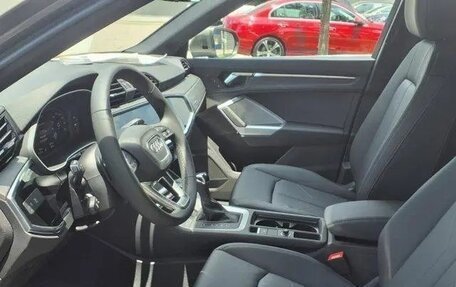 Audi Q3, 2025 год, 5 234 000 рублей, 13 фотография