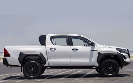 Toyota Hilux VIII, 2025 год, 8 300 000 рублей, 7 фотография