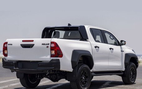 Toyota Hilux VIII, 2025 год, 8 300 000 рублей, 6 фотография