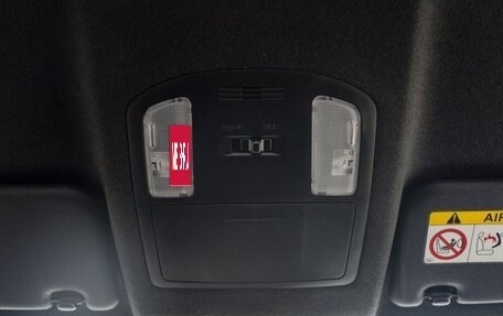 Toyota Hilux VIII, 2025 год, 8 300 000 рублей, 29 фотография