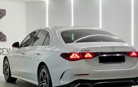 Mercedes-Benz E-Класс, 2024 год, 8 720 000 рублей, 3 фотография