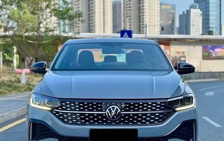 Volkswagen Lavida, 2022 год, 1 682 000 рублей, 2 фотография