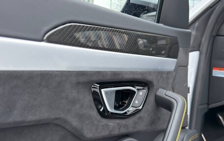 Lamborghini Urus I, 2024 год, 32 900 000 рублей, 17 фотография