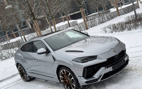 Lamborghini Urus I, 2024 год, 32 900 000 рублей, 12 фотография