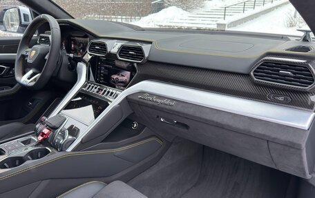 Lamborghini Urus I, 2024 год, 32 900 000 рублей, 30 фотография