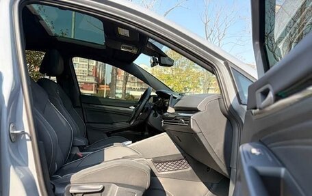 Volkswagen Golf VIII, 2022 год, 2 164 000 рублей, 10 фотография