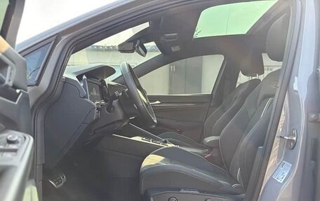 Volkswagen Golf VIII, 2022 год, 2 164 000 рублей, 9 фотография