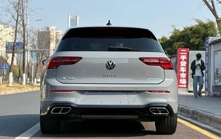 Volkswagen Golf VIII, 2022 год, 2 164 000 рублей, 6 фотография