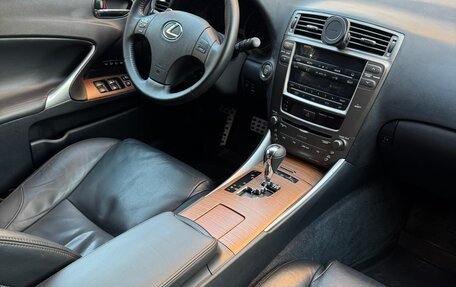 Lexus IS II рестайлинг 2, 2005 год, 1 550 000 рублей, 5 фотография