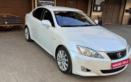 Lexus IS II рестайлинг 2, 2005 год, 1 550 000 рублей, 2 фотография