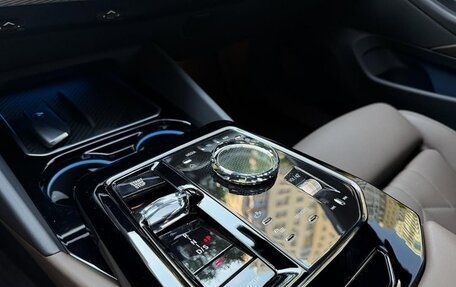 BMW 5 серия, 2025 год, 7 410 000 рублей, 17 фотография