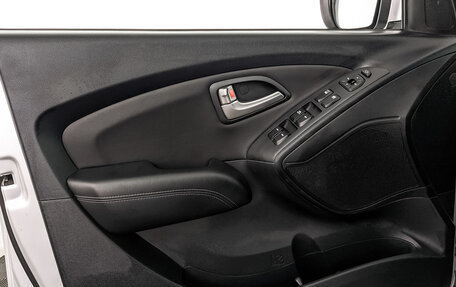 Hyundai ix35 I рестайлинг, 2012 год, 1 165 000 рублей, 19 фотография