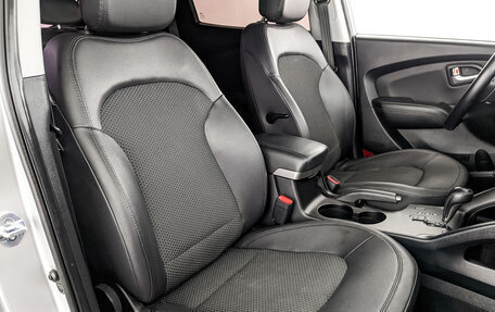 Hyundai ix35 I рестайлинг, 2012 год, 1 165 000 рублей, 23 фотография