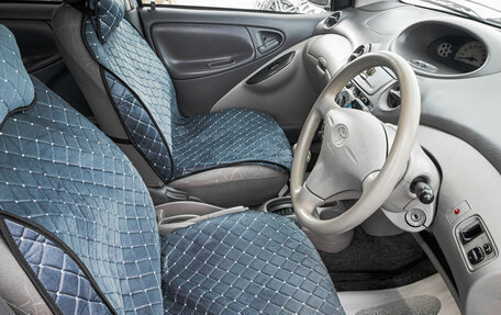 Toyota Platz, 2000 год, 429 000 рублей, 11 фотография