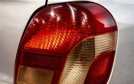 Toyota Platz, 2000 год, 429 000 рублей, 9 фотография