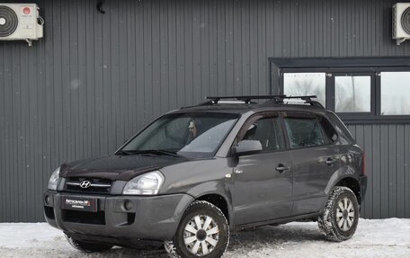 Hyundai Tucson III, 2007 год, 769 999 рублей, 2 фотография