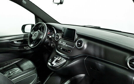 Mercedes-Benz V-Класс, 2018 год, 3 811 500 рублей, 9 фотография