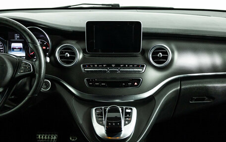 Mercedes-Benz V-Класс, 2018 год, 3 811 500 рублей, 14 фотография