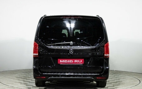 Mercedes-Benz V-Класс, 2018 год, 3 811 500 рублей, 6 фотография