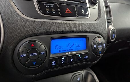 Hyundai ix35 I рестайлинг, 2011 год, 1 270 000 рублей, 24 фотография