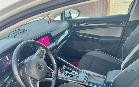 Volkswagen Golf VIII, 2021 год, 2 300 000 рублей, 6 фотография