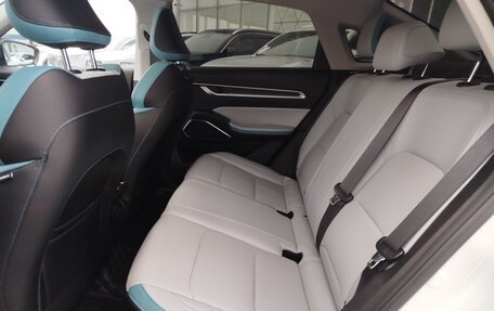 Geely Emgrand, 2023 год, 1 470 000 рублей, 18 фотография