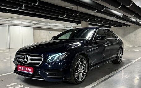 Mercedes-Benz E-Класс, 2019 год, 3 800 000 рублей, 1 фотография