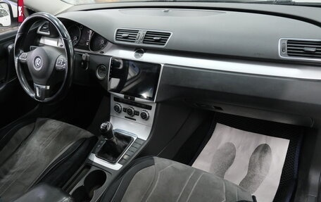 Volkswagen Passat B7, 2012 год, 1 449 000 рублей, 21 фотография