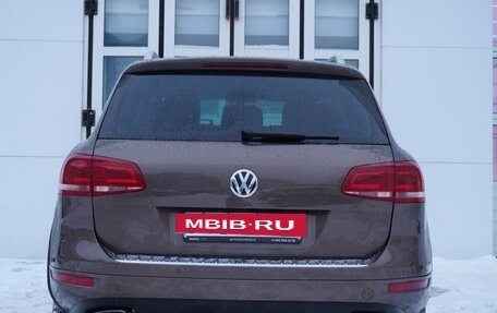 Volkswagen Touareg III, 2013 год, 2 587 000 рублей, 4 фотография