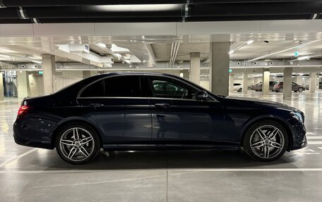 Mercedes-Benz E-Класс, 2019 год, 3 800 000 рублей, 9 фотография