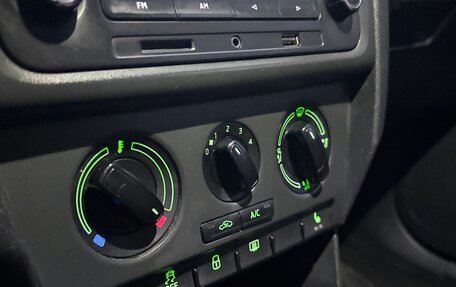 Skoda Rapid I, 2015 год, 520 000 рублей, 16 фотография