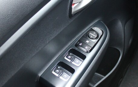 KIA Rio IV, 2021 год, 1 739 000 рублей, 9 фотография