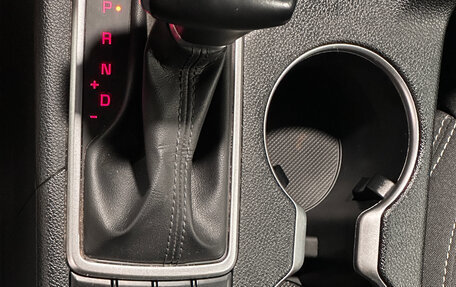 KIA Sportage IV рестайлинг, 2018 год, 2 199 000 рублей, 16 фотография