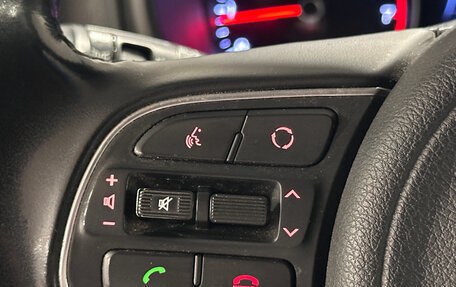 KIA Sportage IV рестайлинг, 2018 год, 2 199 000 рублей, 19 фотография