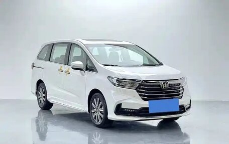 Honda Odyssey IV, 2024 год, 6 100 000 рублей, 3 фотография