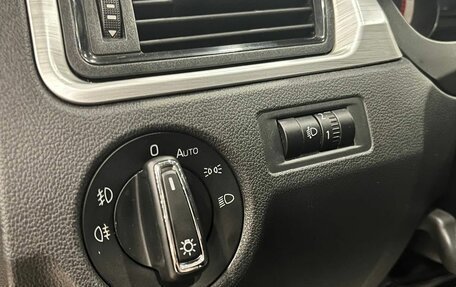 Skoda Rapid I, 2017 год, 999 000 рублей, 21 фотография