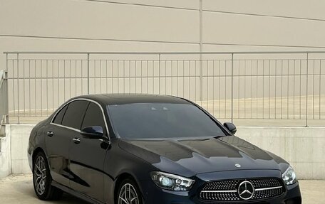 Mercedes-Benz E-Класс, 2022 год, 5 490 000 рублей, 3 фотография