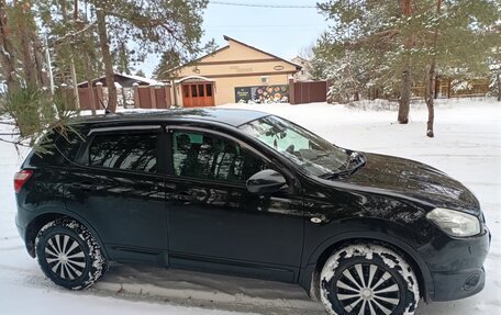 Nissan Qashqai, 2011 год, 960 000 рублей, 2 фотография