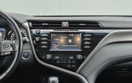 Toyota Camry, 2019 год, 2 449 000 рублей, 10 фотография