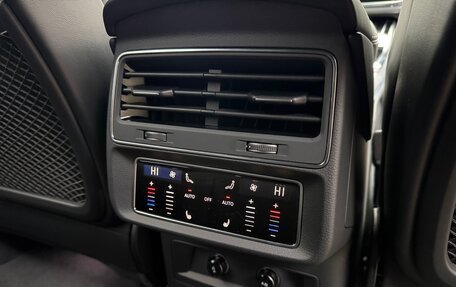 Audi Q8 I, 2024 год, 14 000 000 рублей, 21 фотография