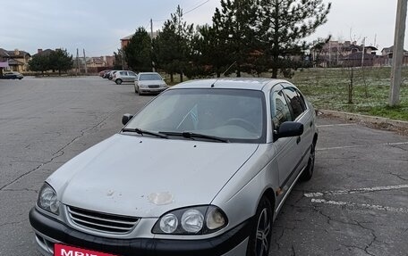 Toyota Avensis III рестайлинг, 2000 год, 399 000 рублей, 2 фотография